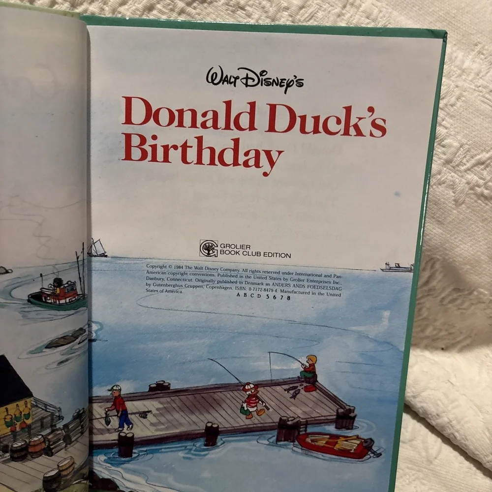 Donald Duck's Birthday by Walt Disney Book
